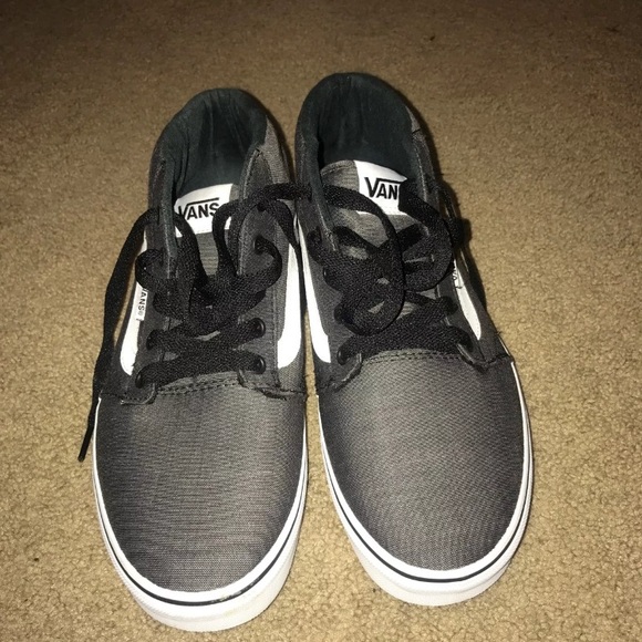 vans half cab size 10